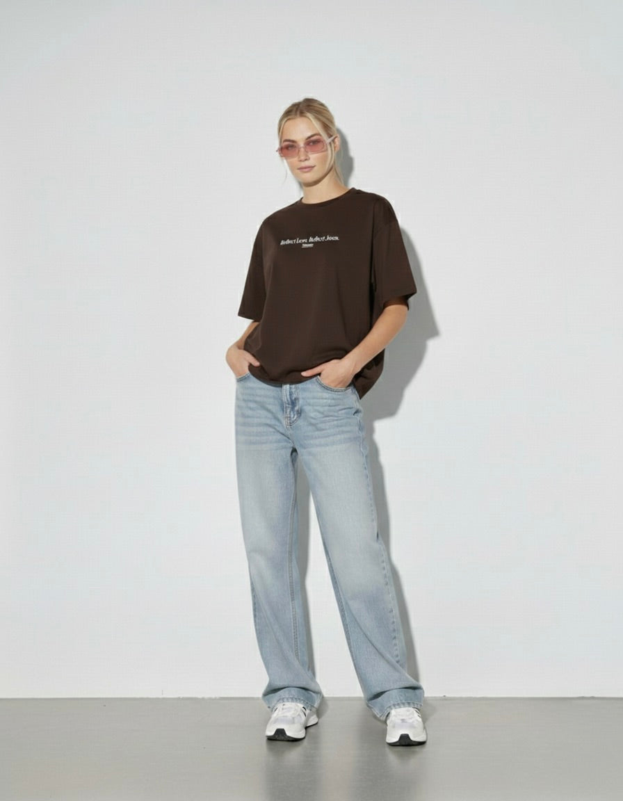 Reflect Jesus Brown Loose Tee – Mirrors®