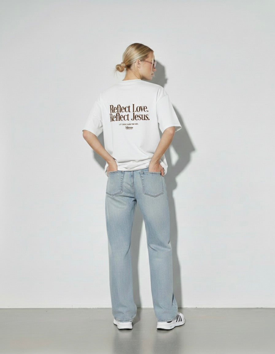 Reflect Jesus White Loose Tee – Mirrors®